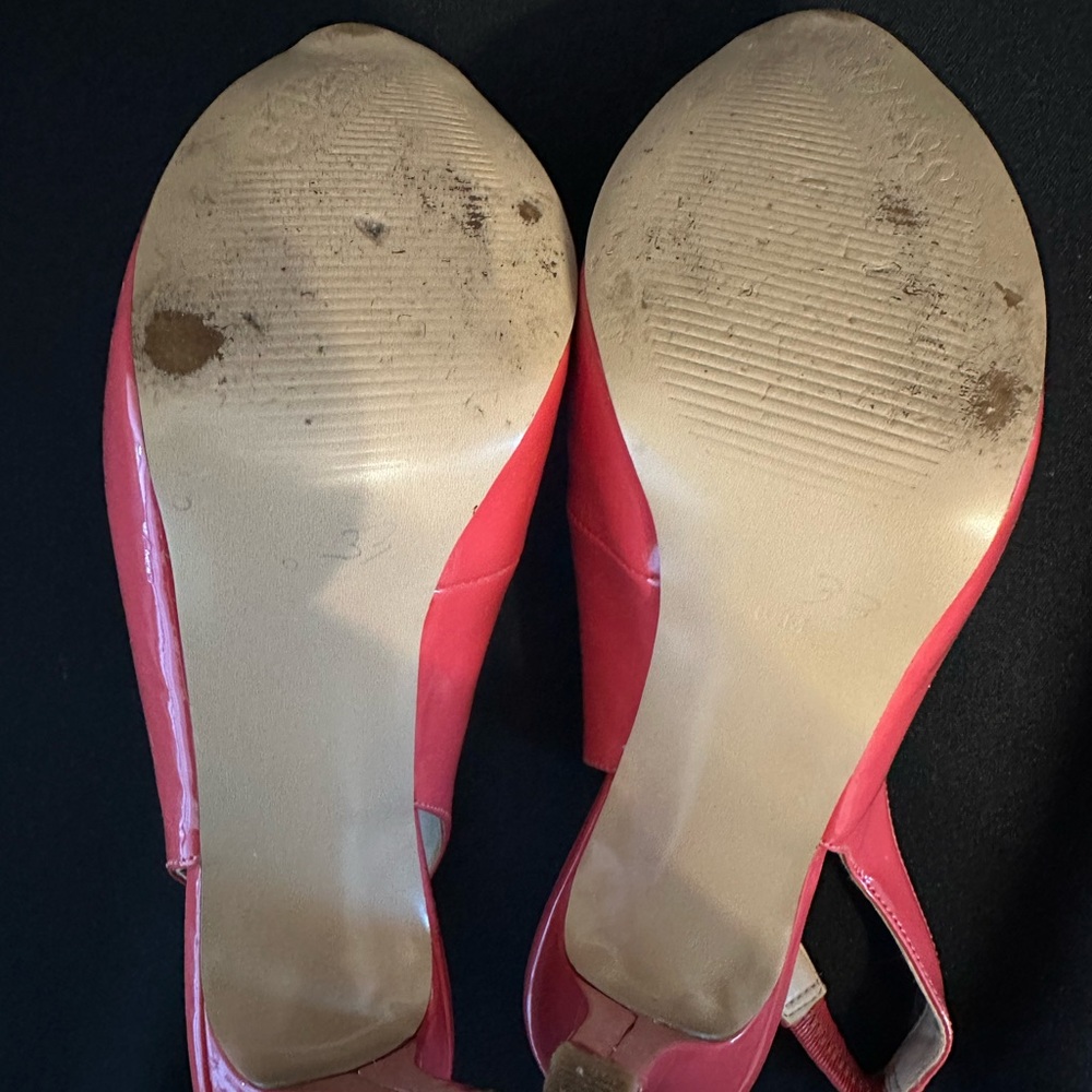 GUESS Coral/Salmon Platform Peep Toe Slingback Heels Sz 6.5 - Picture 7 of 8